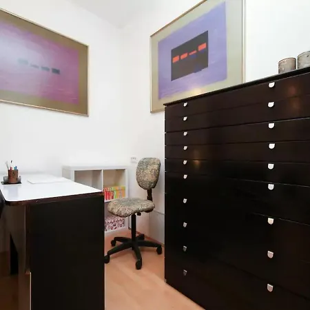 Top Apartment